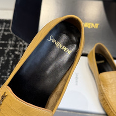代购级(⚠️官网同步✈️盒包装) YSL Yves Saint Laurent (杨树林)大爆款情侣 樂福鞋小牛皮制造 代购级(⚠️官网同步✈️盒包装) YSL Yves Saint Laurent (杨树林)大爆款情侣 樂福鞋小牛皮制造