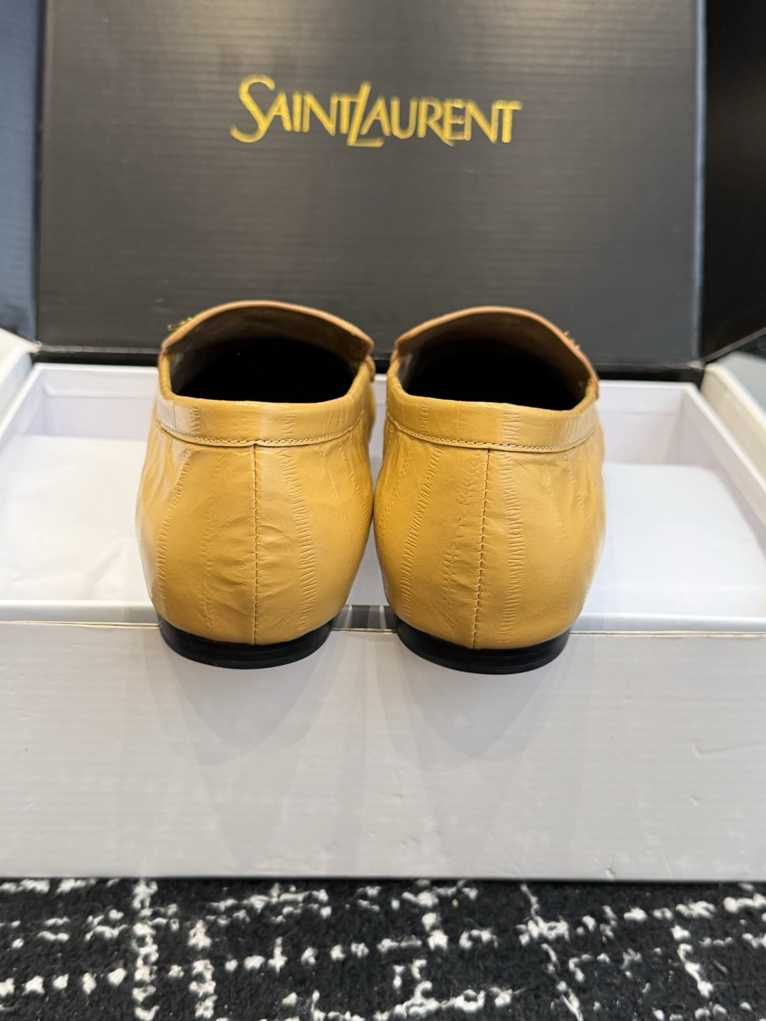 代购级(⚠️官网同步✈️盒包装) YSL Yves Saint Laurent (杨树林)大爆款情侣 樂福鞋小牛皮制造 代购级(⚠️官网同步✈️盒包装) YSL Yves Saint Laurent (杨树林)大爆款情侣 樂福鞋小牛皮制造
