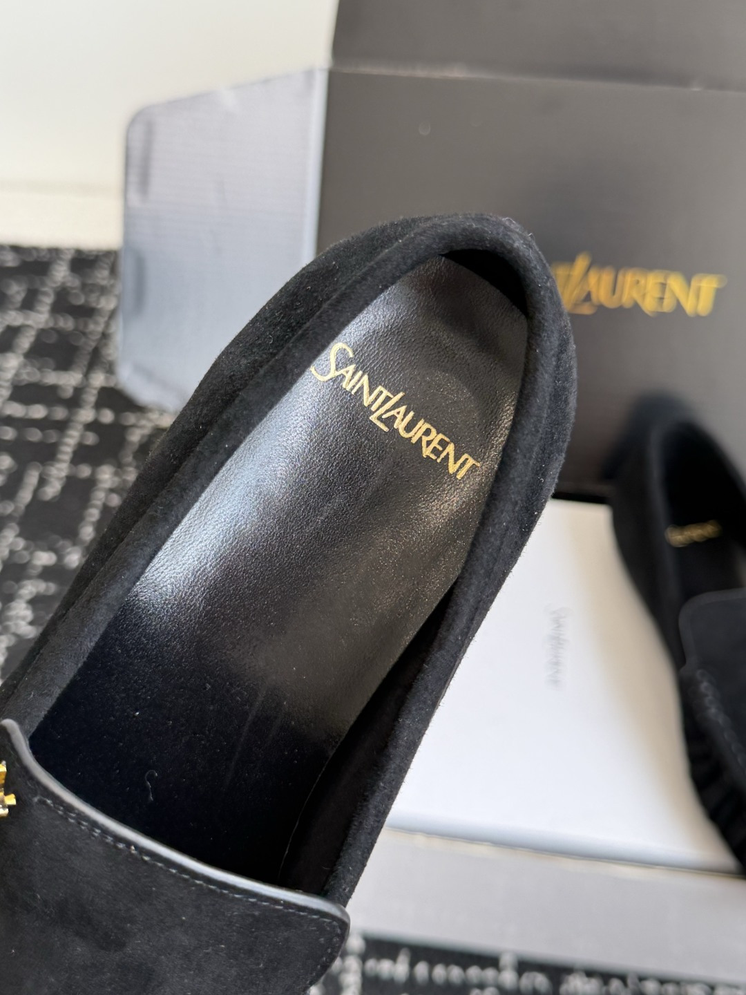 代购级(⚠️官网同步✈️盒包装) YSL Yves Saint Laurent (杨树林)大爆款情侣 樂福鞋小牛皮制造 代购级(⚠️官网同步✈️盒包装) YSL Yves Saint Laurent (杨树林)大爆款情侣 樂福鞋小牛皮制造