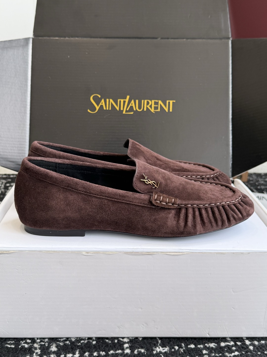 代购级(⚠️官网同步✈️盒包装) YSL Yves Saint Laurent (杨树林)大爆款情侣 樂福鞋小牛皮制造 代购级(⚠️官网同步✈️盒包装) YSL Yves Saint Laurent (杨树林)大爆款情侣 樂福鞋小牛皮制造