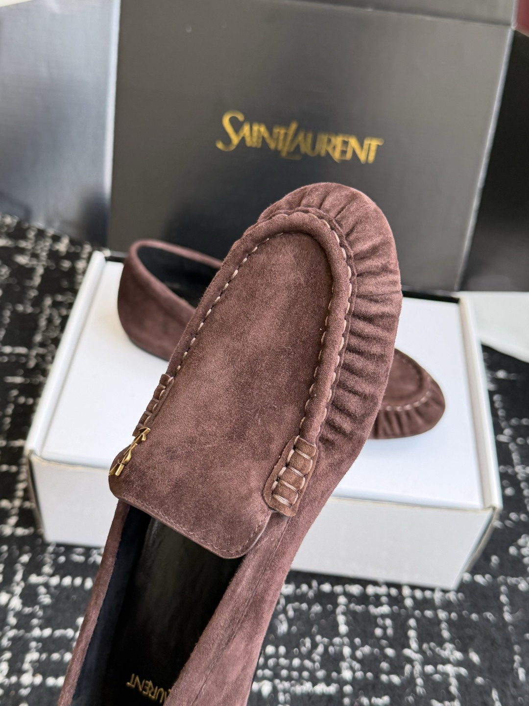 代购级(⚠️官网同步✈️盒包装) YSL Yves Saint Laurent (杨树林)大爆款情侣 樂福鞋小牛皮制造 代购级(⚠️官网同步✈️盒包装) YSL Yves Saint Laurent (杨树林)大爆款情侣 樂福鞋小牛皮制造
