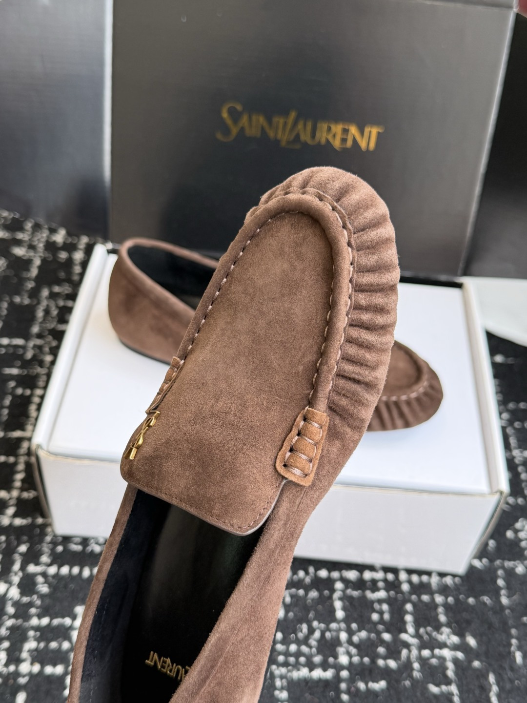 代购级(⚠️官网同步✈️盒包装) YSL Yves Saint Laurent (杨树林)大爆款情侣 樂福鞋小牛皮制造 代购级(⚠️官网同步✈️盒包装) YSL Yves Saint Laurent (杨树林)大爆款情侣 樂福鞋小牛皮制造