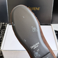 代购级(⚠️官网同步✈️盒包装) YSL Yves Saint Laurent (杨树林)大爆款情侣 樂福鞋小牛皮制造 代购级(⚠️官网同步✈️盒包装) YSL Yves Saint Laurent (杨树林)大爆款情侣 樂福鞋小牛皮制造