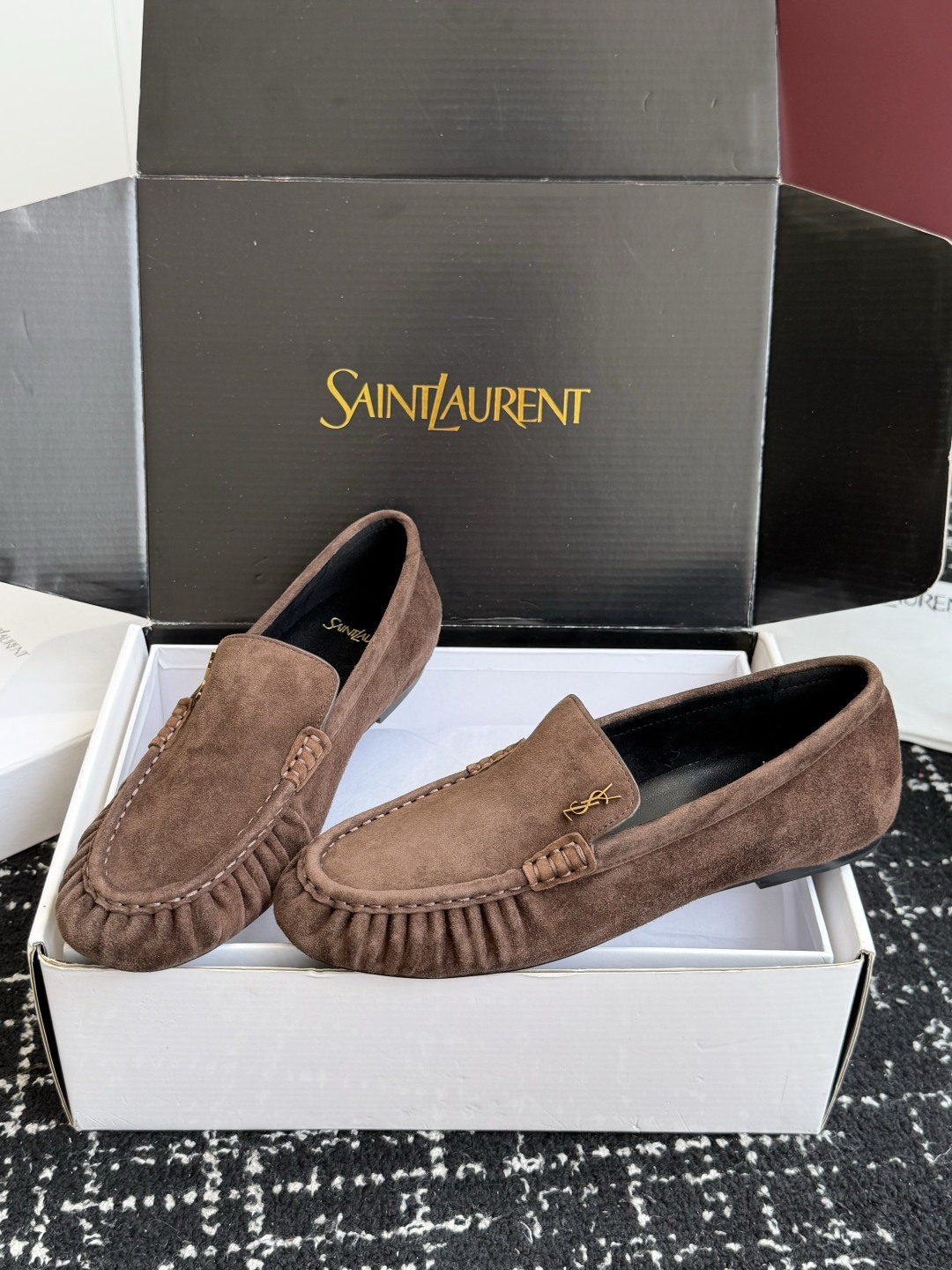 代购级(⚠️官网同步✈️盒包装) YSL Yves Saint Laurent (杨树林)大爆款情侣 樂福鞋小牛皮制造 代购级(⚠️官网同步✈️盒包装) YSL Yves Saint Laurent (杨树林)大爆款情侣 樂福鞋小牛皮制造