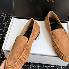 代购级(⚠️官网同步✈️盒包装) YSL Yves Saint Laurent (杨树林)大爆款情侣 樂福鞋小牛皮制造 代购级(⚠️官网同步✈️盒包装) YSL Yves Saint Laurent (杨树林)大爆款情侣 樂福鞋小牛皮制造