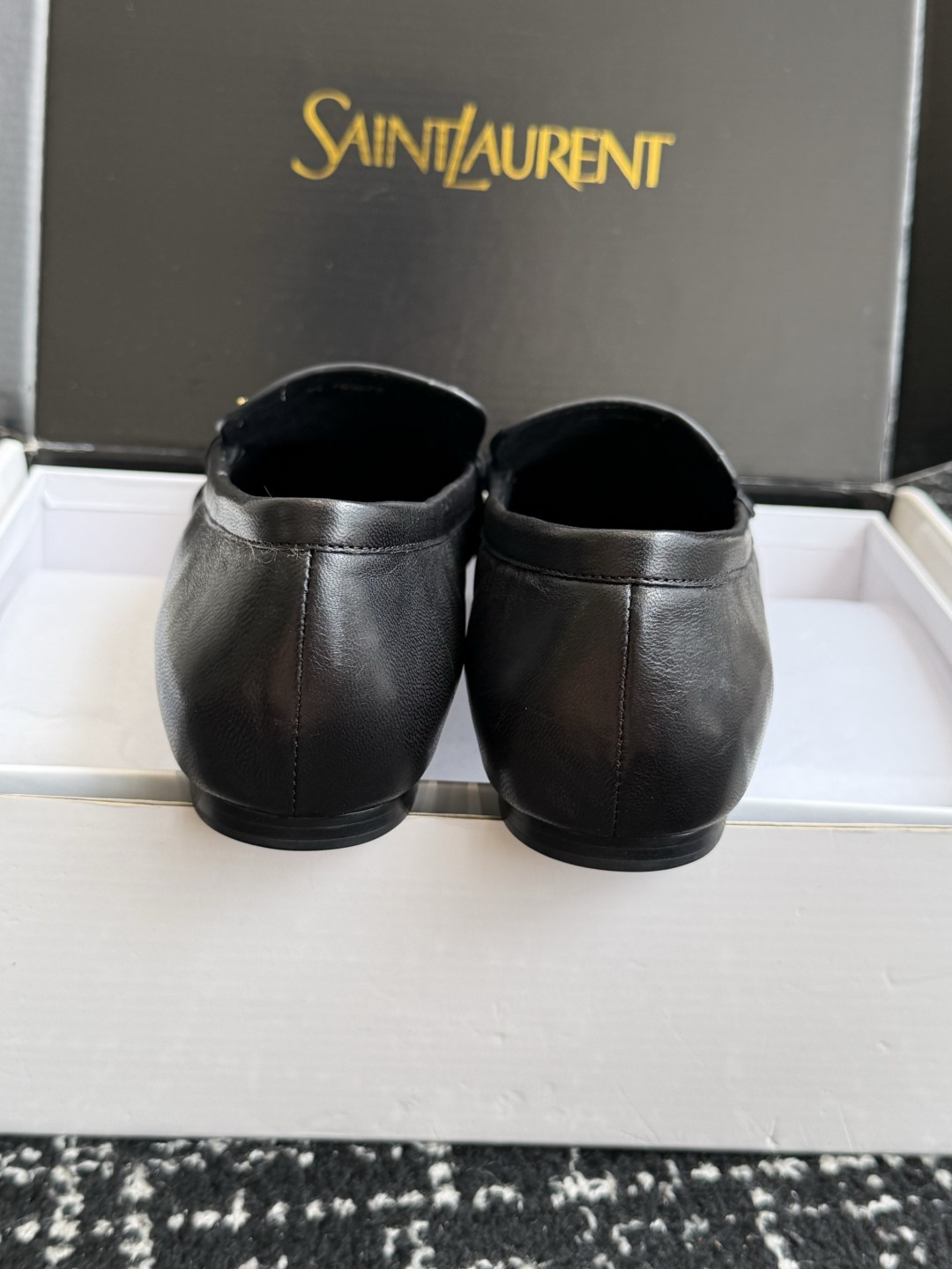 代购级(⚠️官网同步✈️盒包装) YSL Yves Saint Laurent (杨树林)大爆款情侣 樂福鞋小牛皮制造 代购级(⚠️官网同步✈️盒包装) YSL Yves Saint Laurent (杨树林)大爆款情侣 樂福鞋小牛皮制造