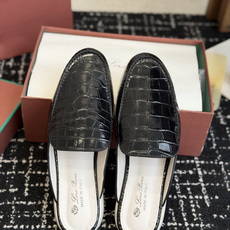 代购级 Loro Piana 秋季散步 运动 LP半拖 (莞产代工厂原厂底 )随意对比 这款休闲鞋采用Wind纤维针织而 代购级 Loro Piana 秋季散步 运动 LP半拖 (莞产代工厂原厂底 )随意对比 这款休闲鞋采用Wind纤维针织而