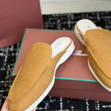 代购级 Loro Piana 秋季散步 运动 LP半拖 (莞产代工厂原厂底 )随意对比 这款休闲鞋采用Wind纤维针织而 代购级 Loro Piana 秋季散步 运动 LP半拖 (莞产代工厂原厂底 )随意对比 这款休闲鞋采用Wind纤维针织而