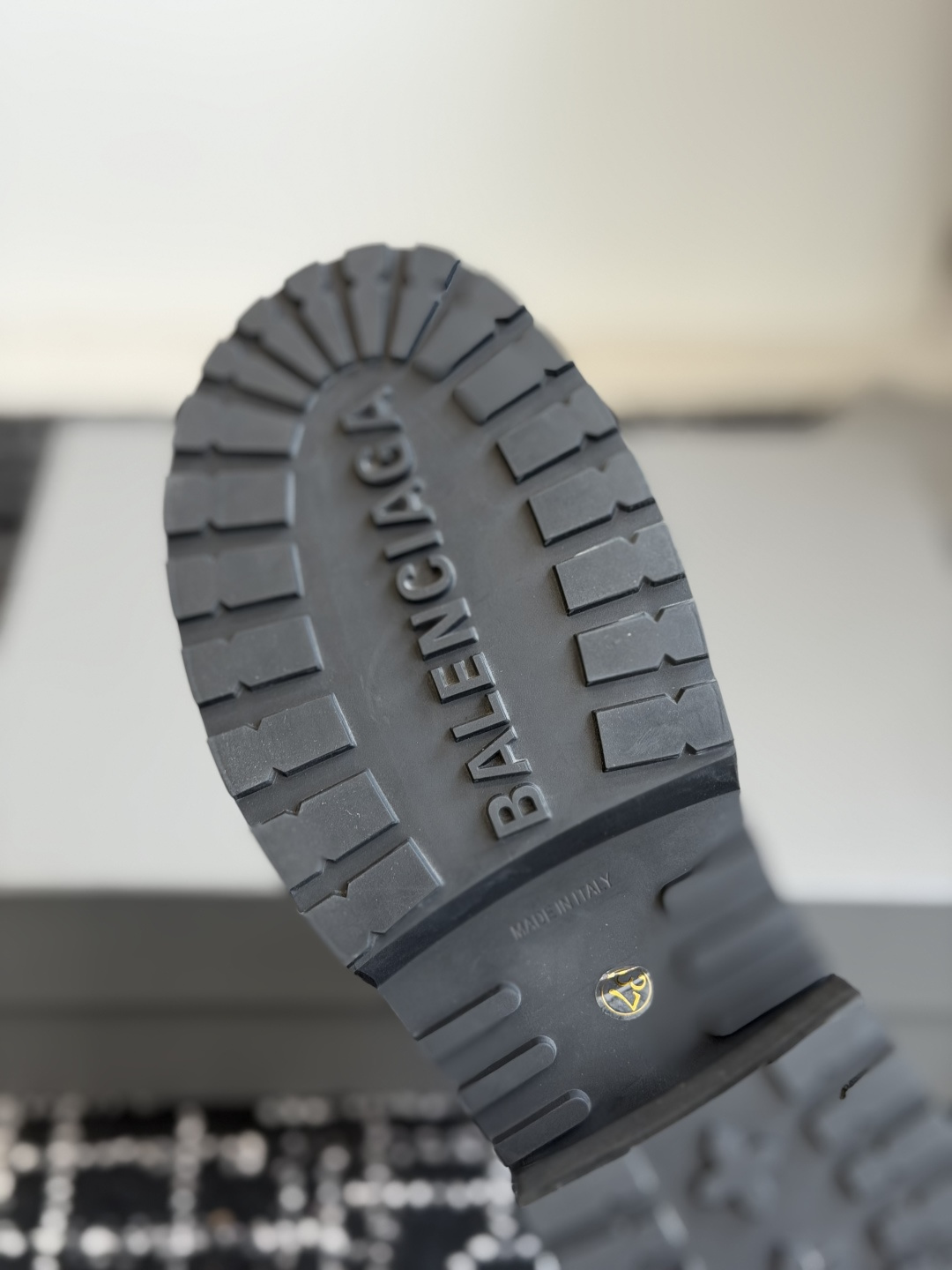 代购级(脚偏瘦可选小一码) Balenciaga巴黎世家26FW毒液 战损靴 毒液靴 ~ 暗黑机能风!时尚宠儿大将!出 代购级(脚偏瘦可选小一码) Balenciaga巴黎世家26FW毒液 战损靴 毒液靴 ~ 暗黑机能风!时尚宠儿大将!出