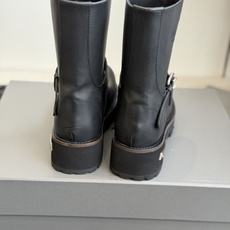 代购级(脚偏瘦可选小一码) Balenciaga巴黎世家26FW毒液 战损靴 毒液靴 ~ 暗黑机能风!时尚宠儿大将!出 代购级(脚偏瘦可选小一码) Balenciaga巴黎世家26FW毒液 战损靴 毒液靴 ~ 暗黑机能风!时尚宠儿大将!出