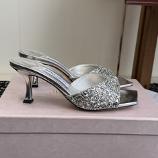 东莞代购级 水晶钻 拖鞋Jimmy Choo 26ss经典款 重逢惊艳 优雅邂逅 碰撞之美 时尚国外博主同款街拍推荐 造 东莞代购级 水晶钻 拖鞋Jimmy Choo 26ss经典款 重逢惊艳 优雅邂逅 碰撞之美 时尚国外博主同款街拍推荐 造
