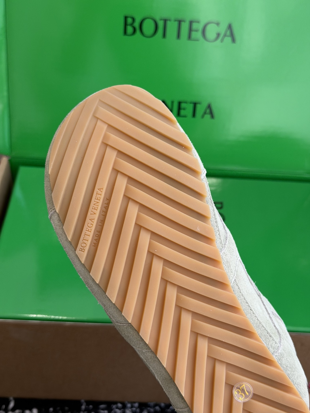 代购级 Bottega Veneta BV葆蝶家 26ss 春夏新款 情侣款 阿甘鞋 德训运动鞋 Sneaker科技尼龙 代购级 Bottega Veneta BV葆蝶家 26ss 春夏新款 情侣款 阿甘鞋 德训运动鞋 Sneaker科技尼龙
