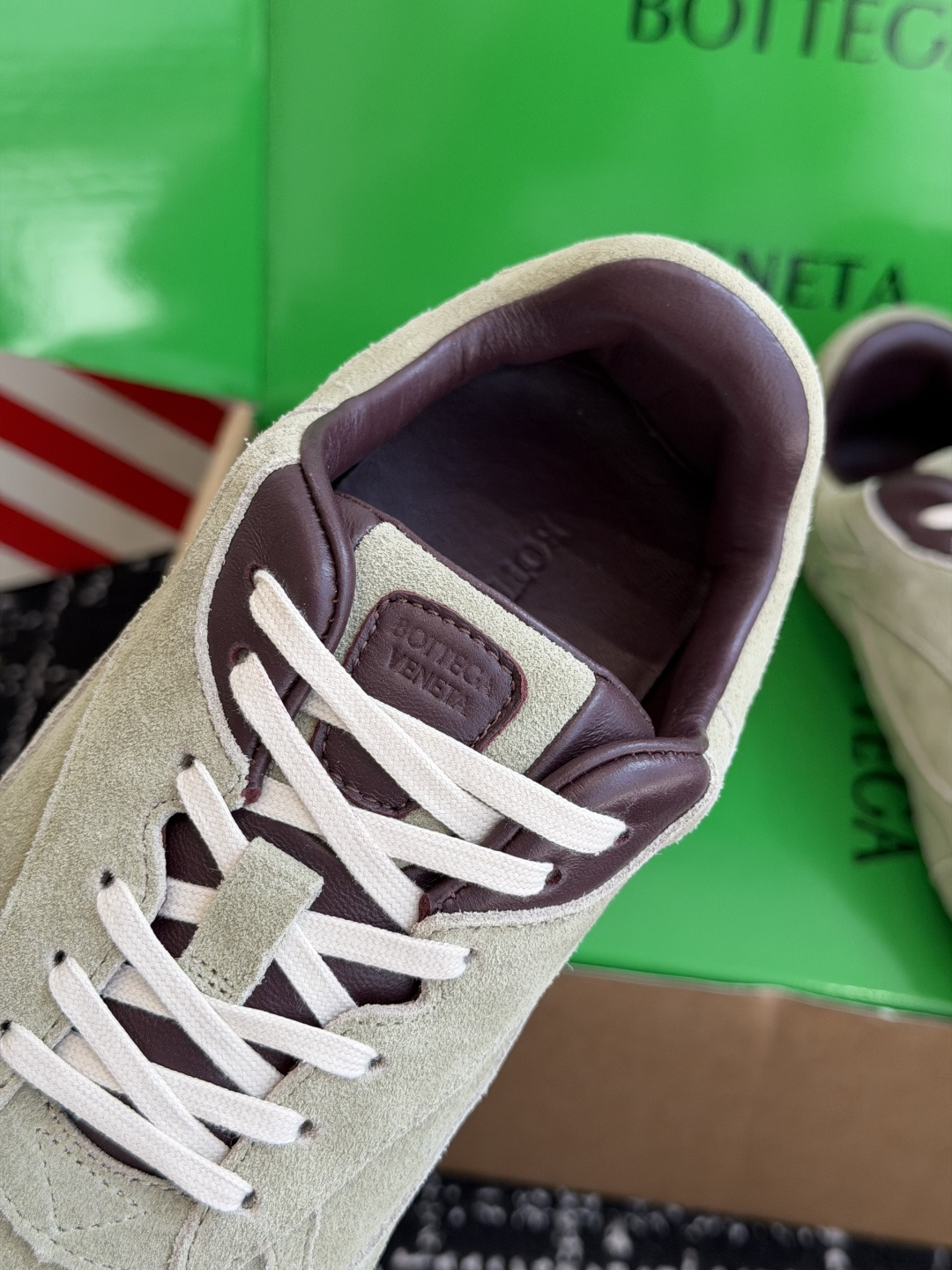 代购级 Bottega Veneta BV葆蝶家 26ss 春夏新款 情侣款 阿甘鞋 德训运动鞋 Sneaker科技尼龙 代购级 Bottega Veneta BV葆蝶家 26ss 春夏新款 情侣款 阿甘鞋 德训运动鞋 Sneaker科技尼龙