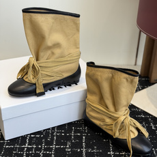 代购级 Isabel Marant 伊莎贝尔 26ss 少女感 一眼就心动 一脚蹬平底短靴 isabel mara 代购级 Isabel Marant 伊莎贝尔 26ss 少女感 一眼就心动 一脚蹬平底短靴 isabel mara