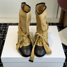 代购级 Isabel Marant 伊莎贝尔 26ss 少女感 一眼就心动 一脚蹬平底短靴 isabel mara 代购级 Isabel Marant 伊莎贝尔 26ss 少女感 一眼就心动 一脚蹬平底短靴 isabel mara