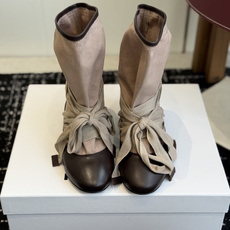 代购级 Isabel Marant 伊莎贝尔 26ss 少女感 一眼就心动 一脚蹬平底短靴 isabel mara 代购级 Isabel Marant 伊莎贝尔 26ss 少女感 一眼就心动 一脚蹬平底短靴 isabel mara
