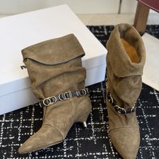 代购级 Isabel Marant 伊莎贝尔 26ss 尖头细跟短靴 一脚蹬细跟短靴,金属环扣点缀短靴腰身,时尚感满满 代购级 Isabel Marant 伊莎贝尔 26ss 尖头细跟短靴 一脚蹬细跟短靴,金属环扣点缀短靴腰身,时尚感满满