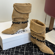 代购级 Isabel Marant 伊莎贝尔 26ss 尖头细跟短靴 一脚蹬细跟短靴,金属环扣点缀短靴腰身,时尚感满满 代购级 Isabel Marant 伊莎贝尔 26ss 尖头细跟短靴 一脚蹬细跟短靴,金属环扣点缀短靴腰身,时尚感满满