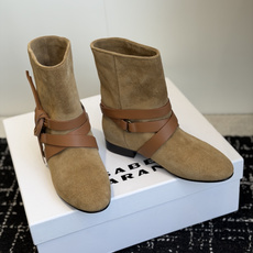 代购级 Isabel Marant 伊莎贝尔 26ss 少女感 一眼就心动 一脚蹬平底短靴 isabel mara 代购级 Isabel Marant 伊莎贝尔 26ss 少女感 一眼就心动 一脚蹬平底短靴 isabel mara