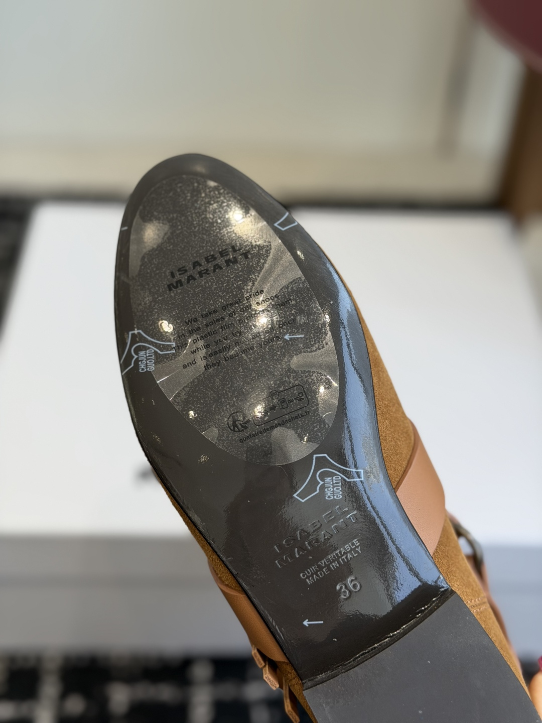 代购级 Isabel Marant 伊莎贝尔 26ss 少女感 一眼就心动 一脚蹬平底短靴 isabel mara 代购级 Isabel Marant 伊莎贝尔 26ss 少女感 一眼就心动 一脚蹬平底短靴 isabel mara