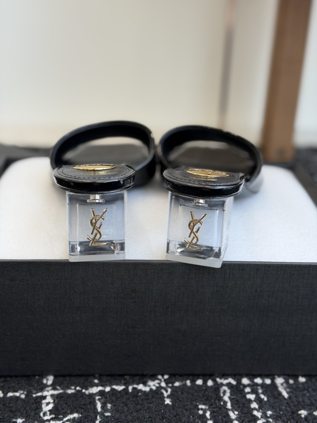 代购级 Saint Laurent / 圣罗兰LeeYSL 26ss姐姐的美丽尤物又是人间圣罗兰 Rose同款的高跟鞋凉 代购级 Saint Laurent / 圣罗兰LeeYSL 26ss姐姐的美丽尤物又是人间圣罗兰 Rose同款的高跟鞋凉