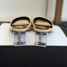 代购级 Saint Laurent / 圣罗兰LeeYSL 26ss姐姐的美丽尤物又是人间圣罗兰 Rose同款的高跟鞋凉 代购级 Saint Laurent / 圣罗兰LeeYSL 26ss姐姐的美丽尤物又是人间圣罗兰 Rose同款的高跟鞋凉