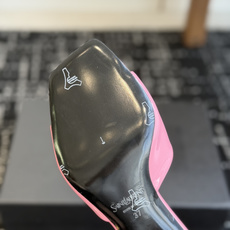 代购级 Saint Laurent / 圣罗兰LeeYSL 26ss姐姐的美丽尤物又是人间圣罗兰 Rose同款的高跟鞋凉 代购级 Saint Laurent / 圣罗兰LeeYSL 26ss姐姐的美丽尤物又是人间圣罗兰 Rose同款的高跟鞋凉