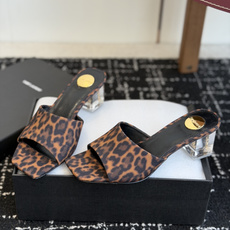 代购级 Saint Laurent / 圣罗兰LeeYSL 26ss姐姐的美丽尤物又是人间圣罗兰 Rose同款的高跟鞋凉 代购级 Saint Laurent / 圣罗兰LeeYSL 26ss姐姐的美丽尤物又是人间圣罗兰 Rose同款的高跟鞋凉
