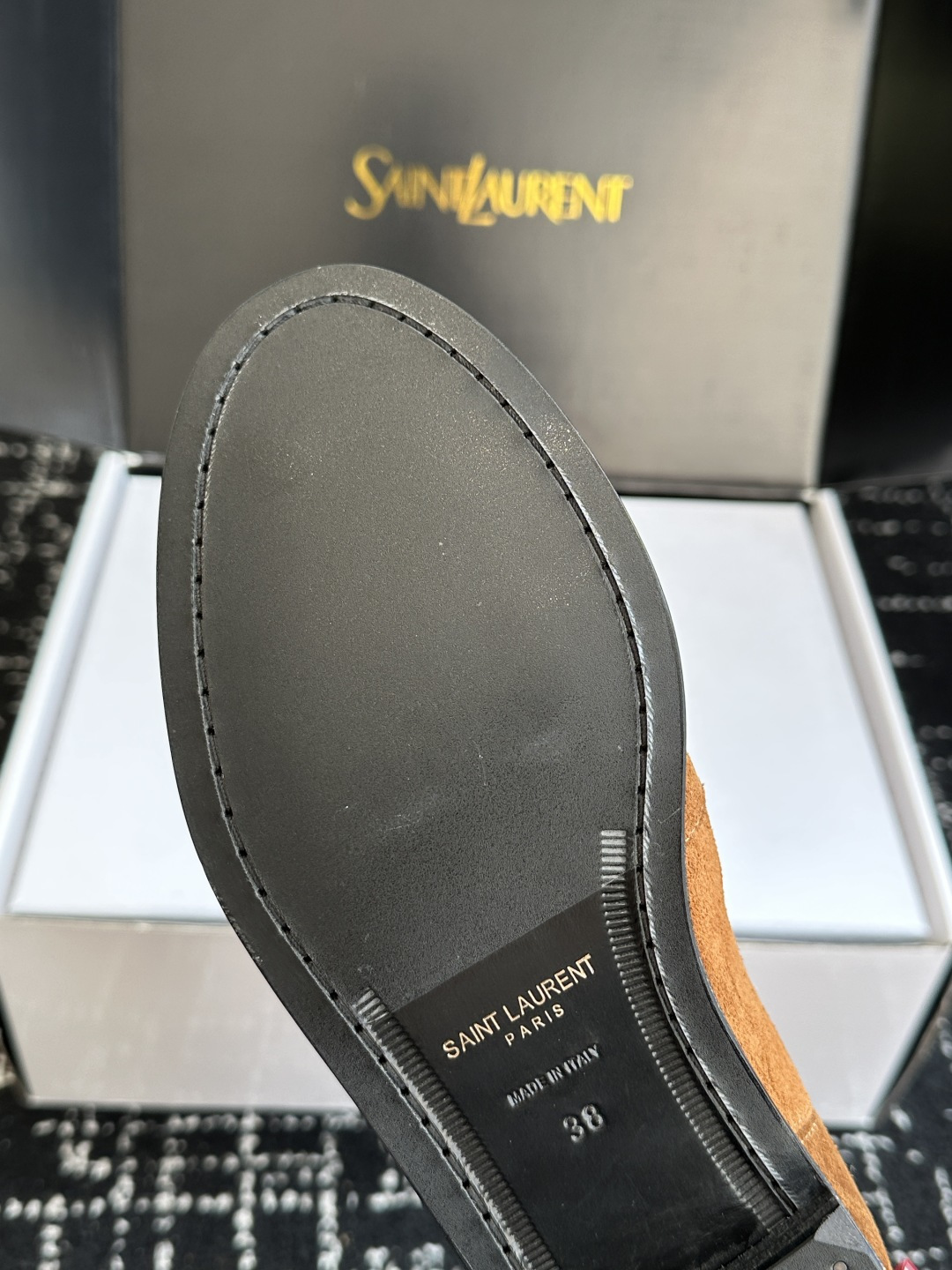 代购级(⚠️官网同步✈️盒包装) YSL Yves Saint Laurent (杨树林)大爆款情侣 樂福鞋小牛皮制造 代购级(⚠️官网同步✈️盒包装) YSL Yves Saint Laurent (杨树林)大爆款情侣 樂福鞋小牛皮制造