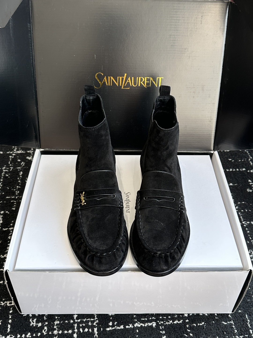 代购级(⚠️官网同步✈️盒包装) YSL Yves Saint Laurent (杨树林)大爆款情侣 樂福鞋小牛皮制造 代购级(⚠️官网同步✈️盒包装) YSL Yves Saint Laurent (杨树林)大爆款情侣 樂福鞋小牛皮制造