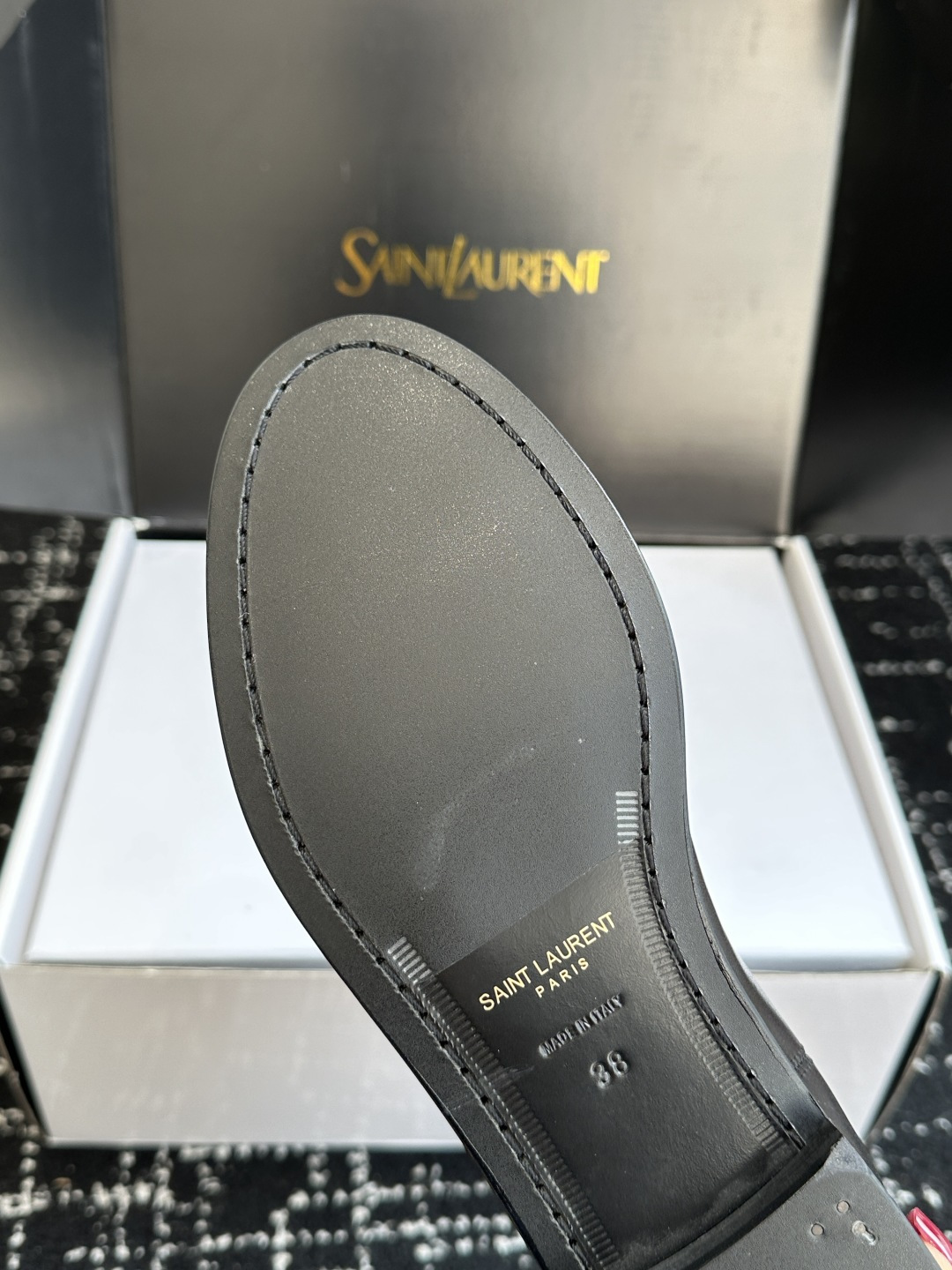代购级（⚠️官网同步✈️盒包装） YSL Yves Saint Laurent  (杨树林）大爆款情侣 樂福鞋小牛皮制造