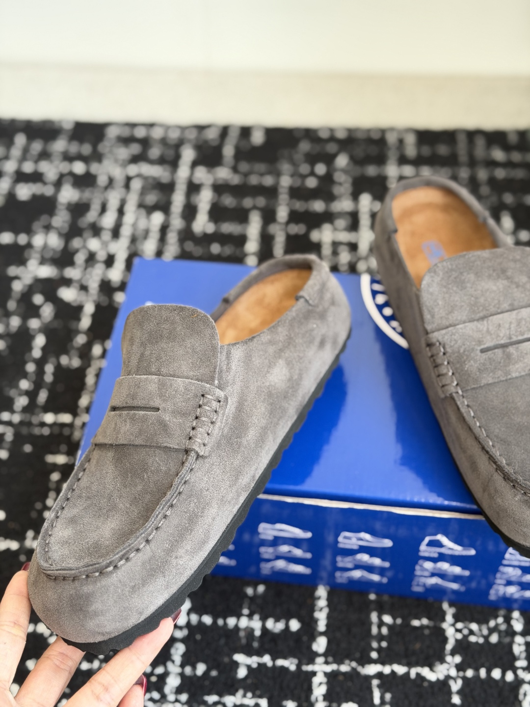 代购级 BIRKENSTOCK 24ss秋冬博肯 真软木潮流时尚 钻扣 休闲 包头拖 人体工程学设计符合脚形的脚床,软 代购级 BIRKENSTOCK 24ss秋冬博肯 真软木潮流时尚 钻扣 休闲 包头拖 人体工程学设计符合脚形的脚床,软