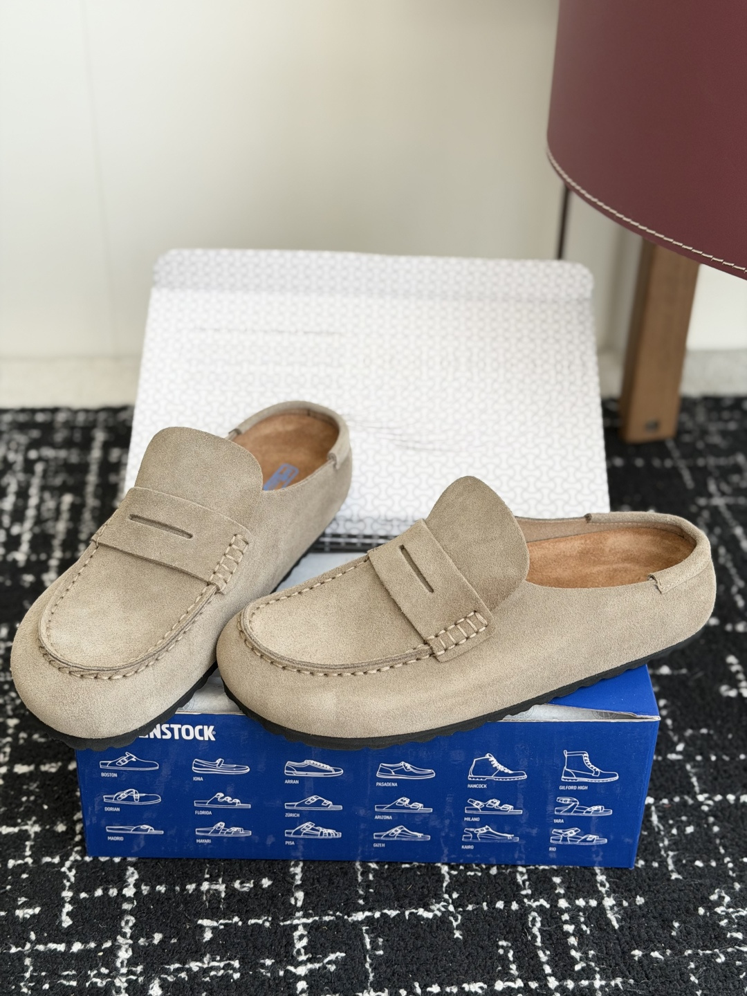 代购级 BIRKENSTOCK 24ss秋冬博肯 真软木潮流时尚 钻扣 休闲 包头拖 人体工程学设计符合脚形的脚床,软 代购级 BIRKENSTOCK 24ss秋冬博肯 真软木潮流时尚 钻扣 休闲 包头拖 人体工程学设计符合脚形的脚床,软