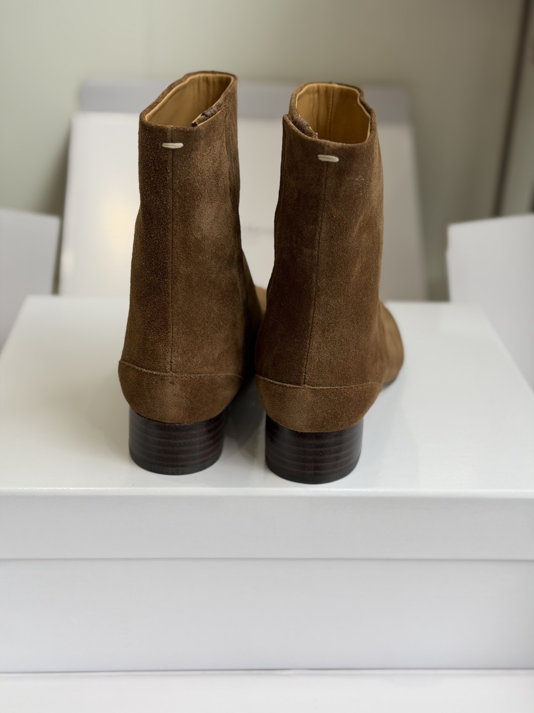 东莞代购级(⚠️官网同步✈️盒包装) MaisonMargiela MM6 马吉拉分趾系列粗跟跟分趾靴 代购同渠道硬货( 东莞代购级(⚠️官网同步✈️盒包装) MaisonMargiela MM6 马吉拉分趾系列粗跟跟分趾靴 代购同渠道硬货(