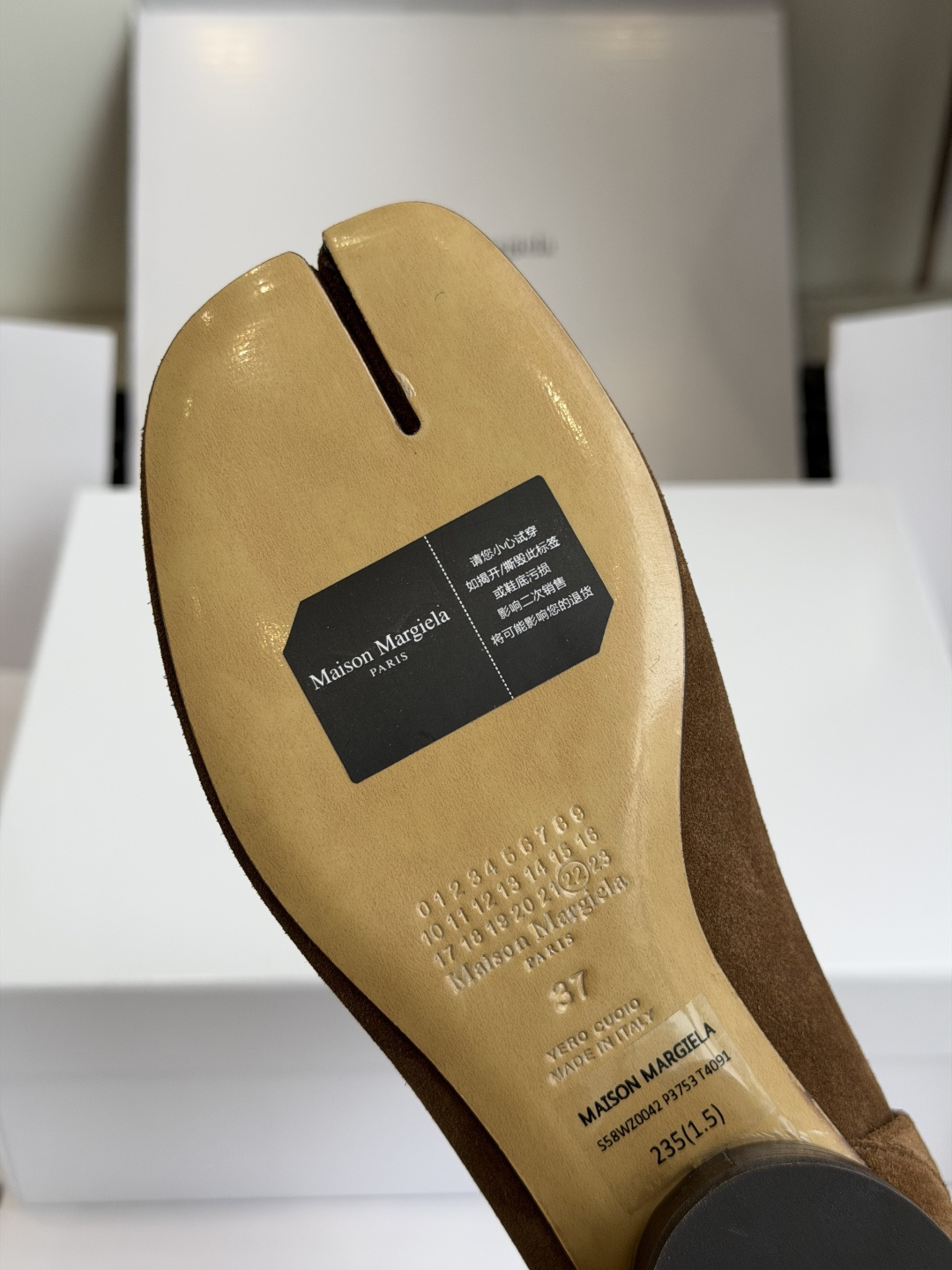 东莞代购级(⚠️官网同步✈️盒包装) MaisonMargiela MM6 马吉拉分趾系列粗跟跟分趾靴 代购同渠道硬货( 东莞代购级(⚠️官网同步✈️盒包装) MaisonMargiela MM6 马吉拉分趾系列粗跟跟分趾靴 代购同渠道硬货(