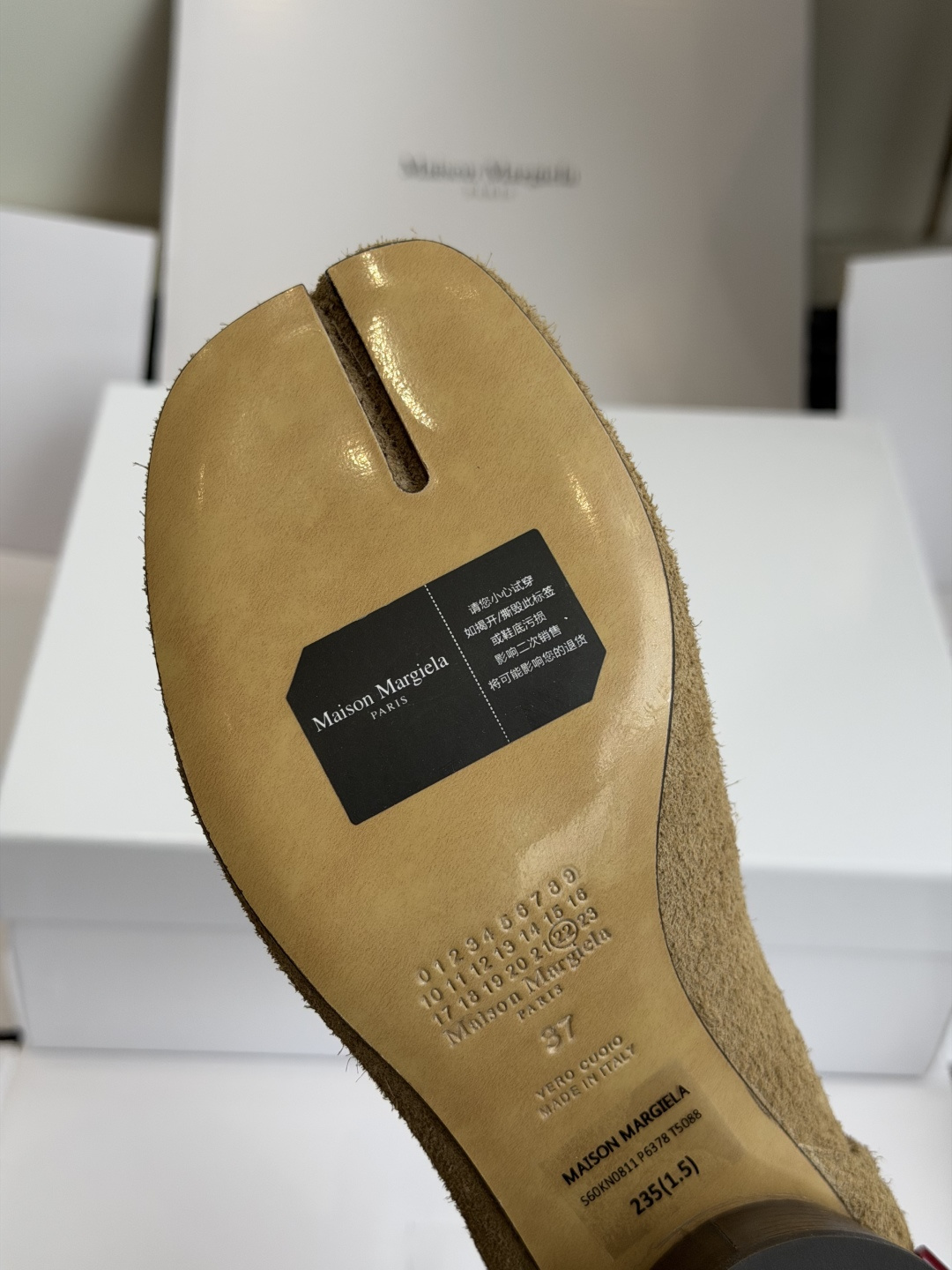 东莞代购级(⚠️官网同步✈️盒包装) MaisonMargiela MM6 马吉拉分趾系列粗跟跟分趾靴 代购同渠道硬货( 东莞代购级(⚠️官网同步✈️盒包装) MaisonMargiela MM6 马吉拉分趾系列粗跟跟分趾靴 代购同渠道硬货(