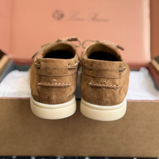 东莞代购级 Loro Piana 诺悠翩雅吊坠款乐福鞋 loro piana 神仙颜值,色系完美!!封神了!!! 毫不 东莞代购级 Loro Piana 诺悠翩雅吊坠款乐福鞋 loro piana 神仙颜值,色系完美!!封神了!!! 毫不