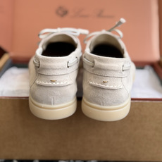 东莞代购级 Loro Piana 诺悠翩雅吊坠款乐福鞋 loro piana 神仙颜值,色系完美!!封神了!!! 毫不 东莞代购级 Loro Piana 诺悠翩雅吊坠款乐福鞋 loro piana 神仙颜值,色系完美!!封神了!!! 毫不