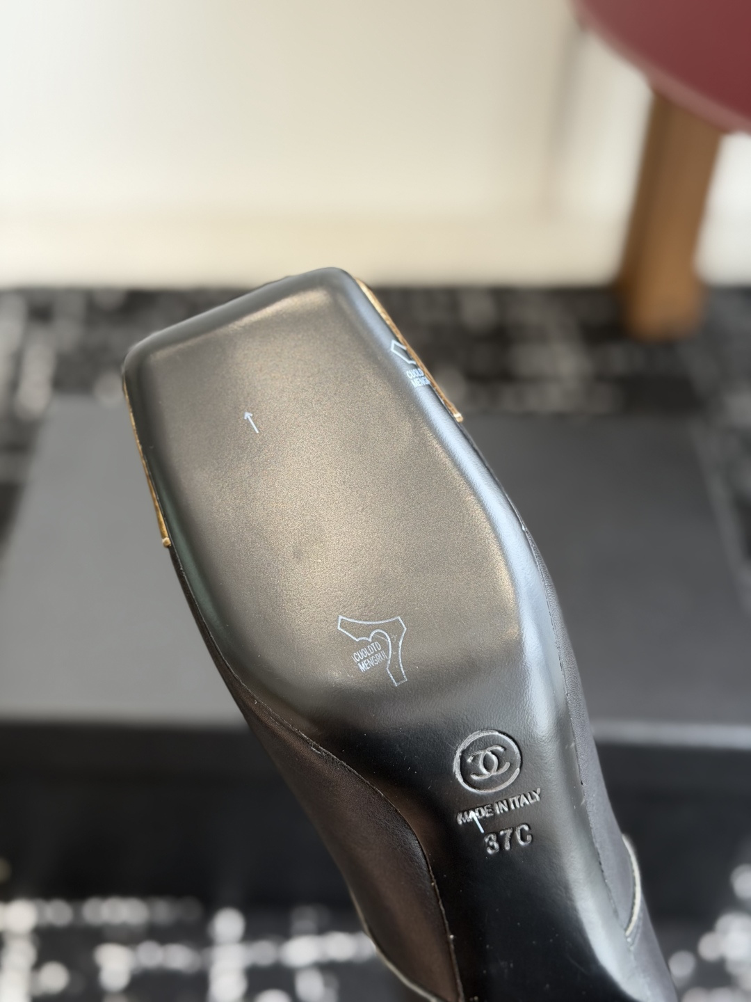 代购级 Chanel26SS夏季新款方头平底系带乐福高跟鞋 经典方头鞋型自带复古高级感,拼色设计瞬间点亮整体造型,把香 代购级 Chanel26SS夏季新款方头平底系带乐福高跟鞋 经典方头鞋型自带复古高级感,拼色设计瞬间点亮整体造型,把香