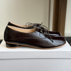 代购级 Maison Margiela 2026ss 新款MM6马吉拉新品分趾小皮鞋 乐福鞋 新品百搭复古 给你不 代购级 Maison Margiela 2026ss 新款MM6马吉拉新品分趾小皮鞋 乐福鞋 新品百搭复古 给你不