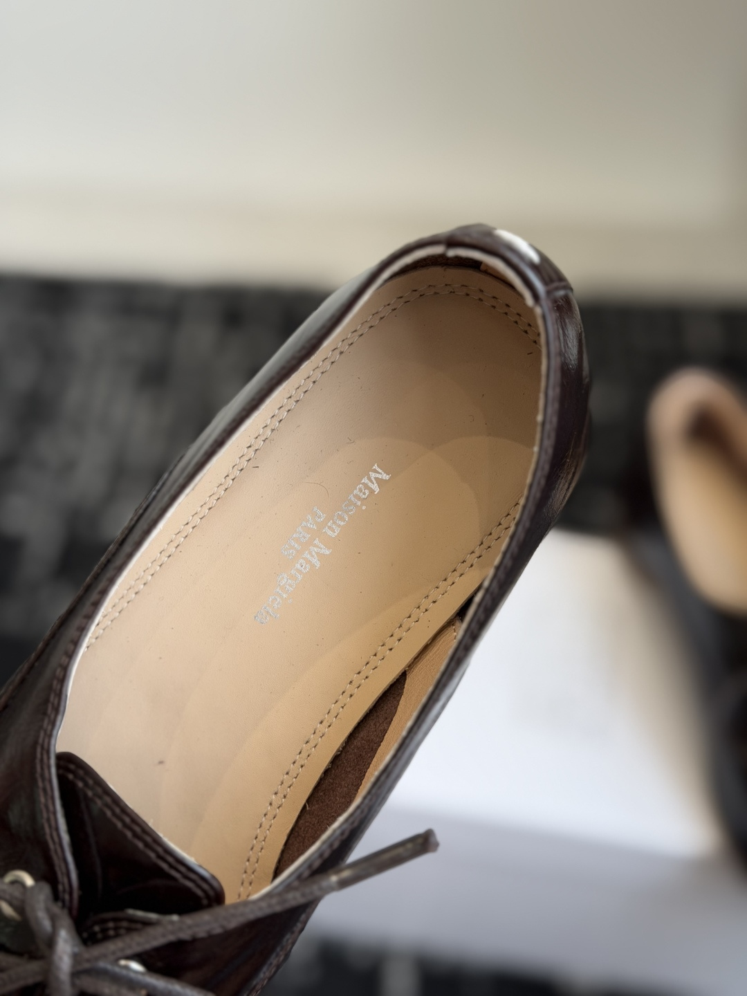 代购级 Maison Margiela 2026ss 新款MM6马吉拉新品分趾小皮鞋 乐福鞋 新品百搭复古 给你不 代购级 Maison Margiela 2026ss 新款MM6马吉拉新品分趾小皮鞋 乐福鞋 新品百搭复古 给你不