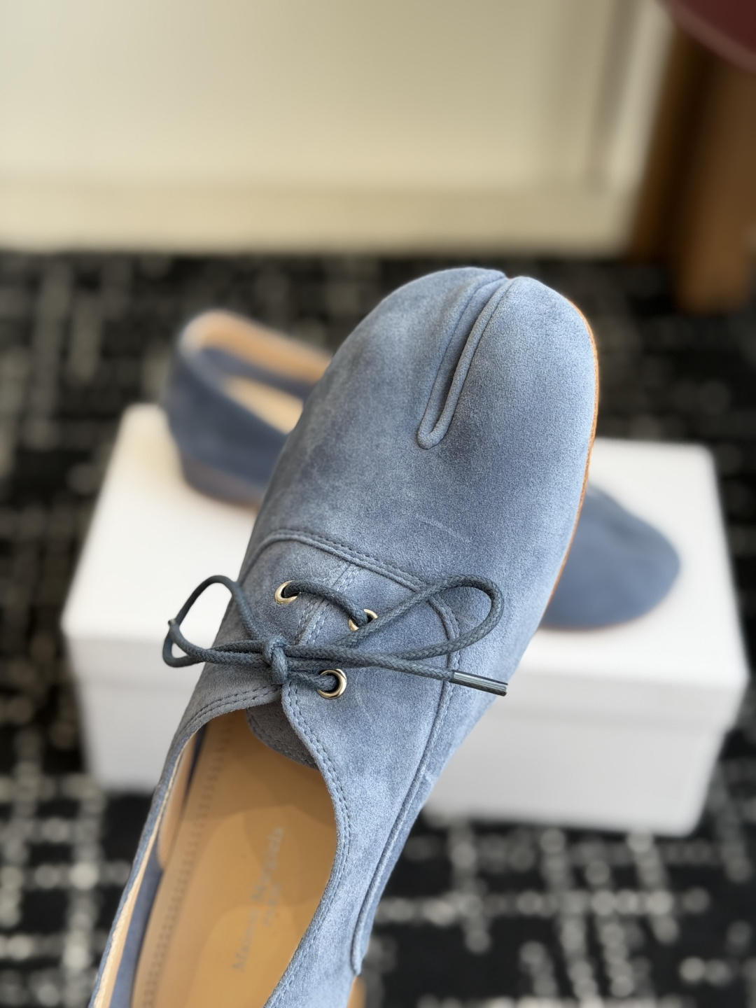 代购级 Maison Margiela 2026ss 新款MM6马吉拉新品分趾小皮鞋 乐福鞋 新品百搭复古 给你不 代购级 Maison Margiela 2026ss 新款MM6马吉拉新品分趾小皮鞋 乐福鞋 新品百搭复古 给你不