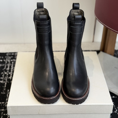 代购级 Brunello Cucineli ss26 秋冬新款 马丁靴 上脚帅气舒适 秋冬一定要有一双Bc的战靴 BC家 代购级 Brunello Cucineli ss26 秋冬新款 马丁靴 上脚帅气舒适 秋冬一定要有一双Bc的战靴 BC家