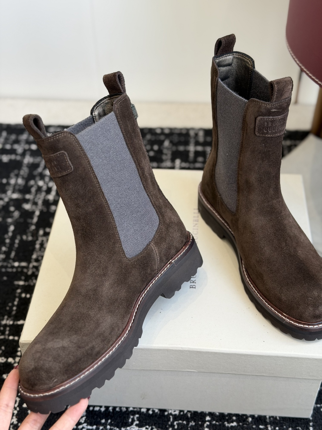 代购级 Brunello Cucineli ss26 秋冬新款 马丁靴 上脚帅气舒适 秋冬一定要有一双Bc的战靴 BC家 代购级 Brunello Cucineli ss26 秋冬新款 马丁靴 上脚帅气舒适 秋冬一定要有一双Bc的战靴 BC家