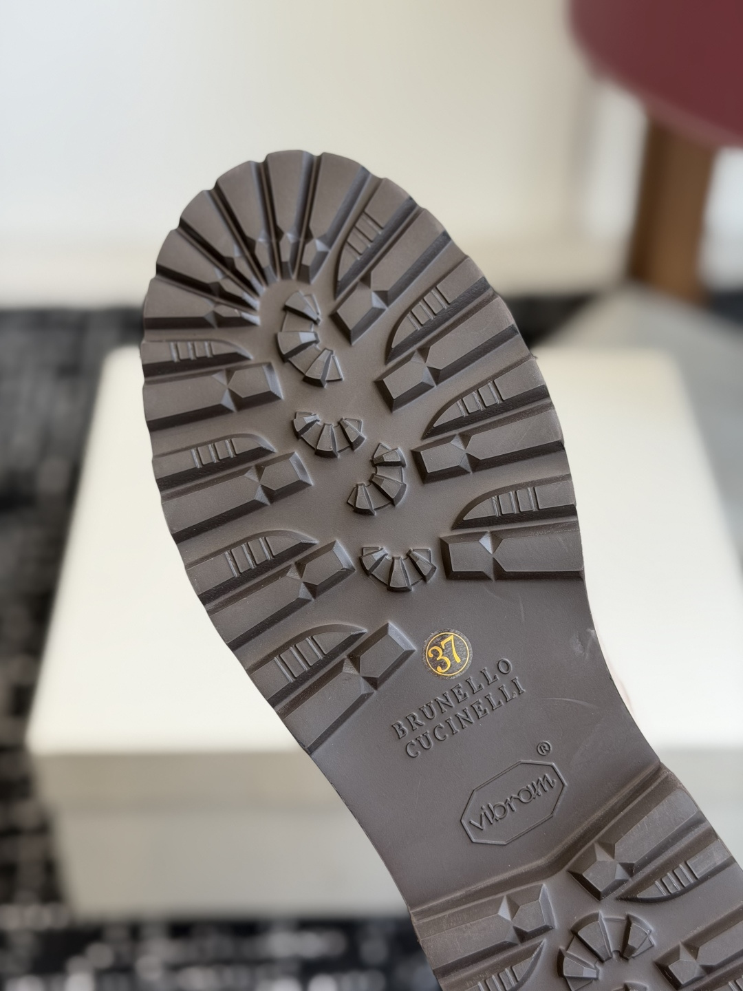 代购级 Brunello Cucineli ss26 秋冬新款 马丁靴 上脚帅气舒适 秋冬一定要有一双Bc的战靴 BC家 代购级 Brunello Cucineli ss26 秋冬新款 马丁靴 上脚帅气舒适 秋冬一定要有一双Bc的战靴 BC家