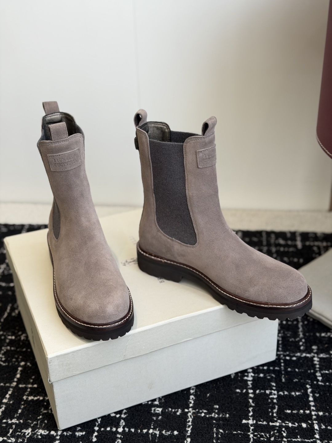代购级 Brunello Cucineli ss26 秋冬新款 马丁靴 上脚帅气舒适 秋冬一定要有一双Bc的战靴 BC家 代购级 Brunello Cucineli ss26 秋冬新款 马丁靴 上脚帅气舒适 秋冬一定要有一双Bc的战靴 BC家