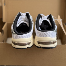 东莞代购级 ASICS Gel-1130 亚瑟士一脚蹬 舒适贴合包头拖鞋,将日系极简美学与人体工学科技完美融合。(便捷穿 东莞代购级 ASICS Gel-1130 亚瑟士一脚蹬 舒适贴合包头拖鞋,将日系极简美学与人体工学科技完美融合。(便捷穿