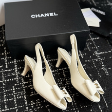 代购级 chanel 小香 26ss最新鱼嘴方头高跟鞋 蝴蝶结凉鞋 轻奢而不累脚、上脚可随意搭配春夏的服饰、更加彰显质感 代购级 chanel 小香 26ss最新鱼嘴方头高跟鞋 蝴蝶结凉鞋 轻奢而不累脚、上脚可随意搭配春夏的服饰、更加彰显质感