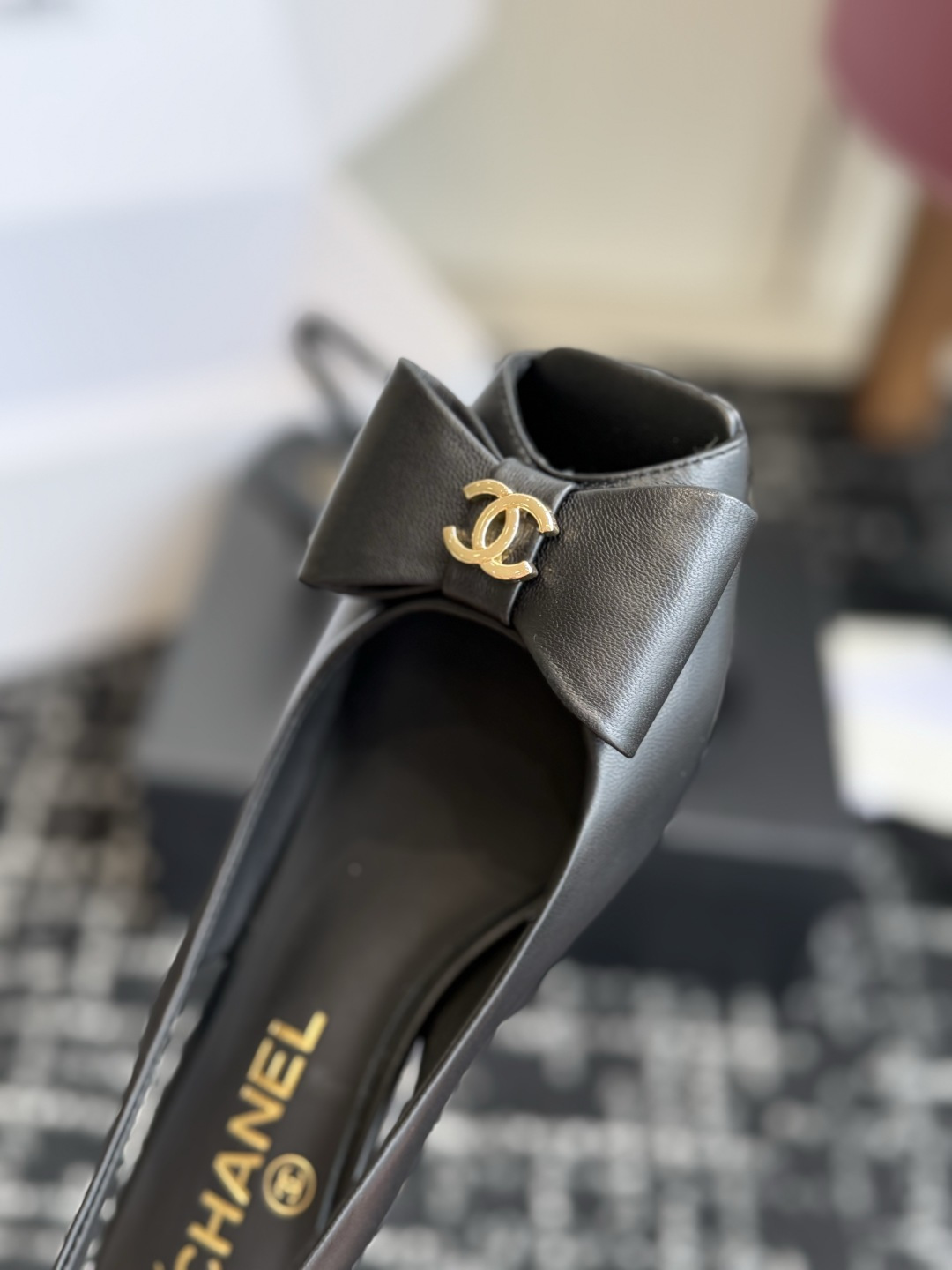 代购级 chanel 小香 26ss最新鱼嘴方头高跟鞋 蝴蝶结凉鞋 轻奢而不累脚、上脚可随意搭配春夏的服饰、更加彰显质感 代购级 chanel 小香 26ss最新鱼嘴方头高跟鞋 蝴蝶结凉鞋 轻奢而不累脚、上脚可随意搭配春夏的服饰、更加彰显质感