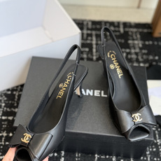 代购级 chanel 小香 26ss最新鱼嘴方头高跟鞋 蝴蝶结凉鞋 轻奢而不累脚、上脚可随意搭配春夏的服饰、更加彰显质感 代购级 chanel 小香 26ss最新鱼嘴方头高跟鞋 蝴蝶结凉鞋 轻奢而不累脚、上脚可随意搭配春夏的服饰、更加彰显质感